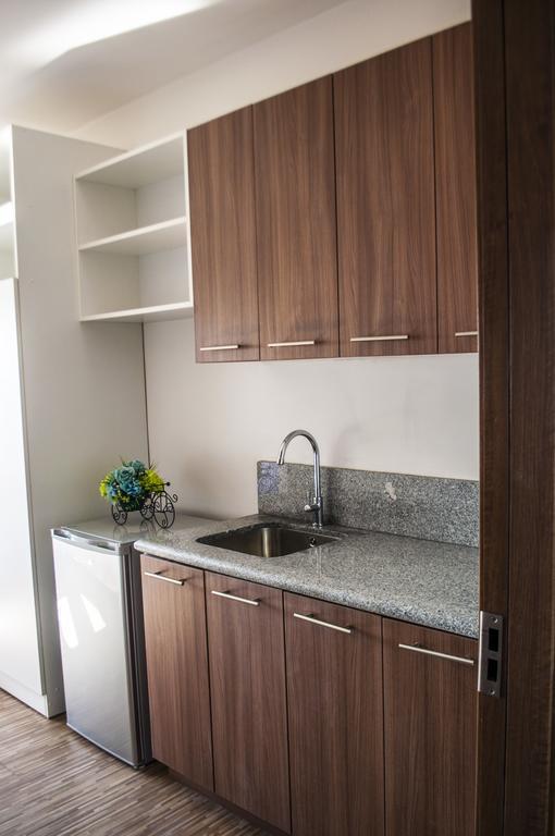 Titan Condo At Studio City Tower 1 Alabang Μανίλα Εξωτερικό φωτογραφία